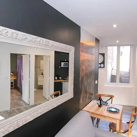 Les Champs, T2 Hypercentre Chic Et Cosy Wifi Par Sovalfi Apartment Saint-Etienne  Exterior photo
