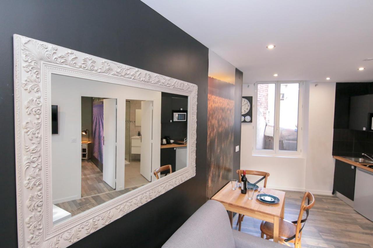 Les Champs, T2 Hypercentre Chic Et Cosy Wifi Par Sovalfi Saint-Etienne (Loire)