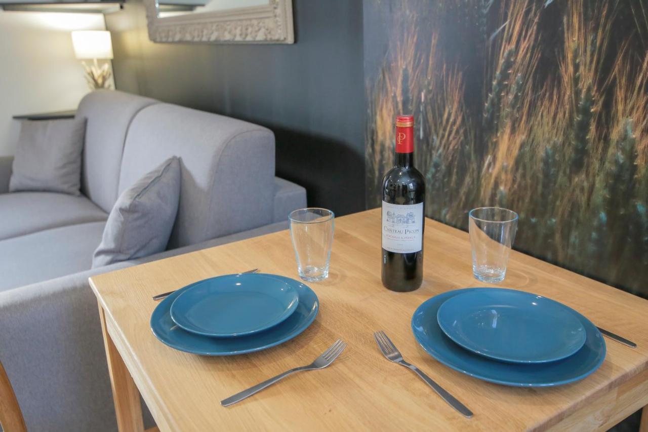 Les Champs, T2 Hypercentre Chic Et Cosy Wifi Par Sovalfi Apartment